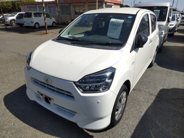 8937 Daihatsu Mira e s LA350S 2018 г. (LUM Kobe Nyusatsu)